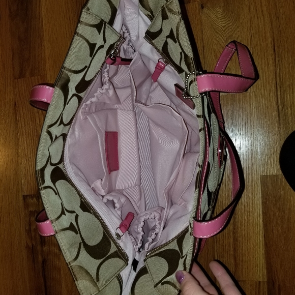 Coach diaper bag - Picture 3 of 6